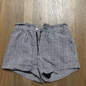 Plaid high waisted shorts